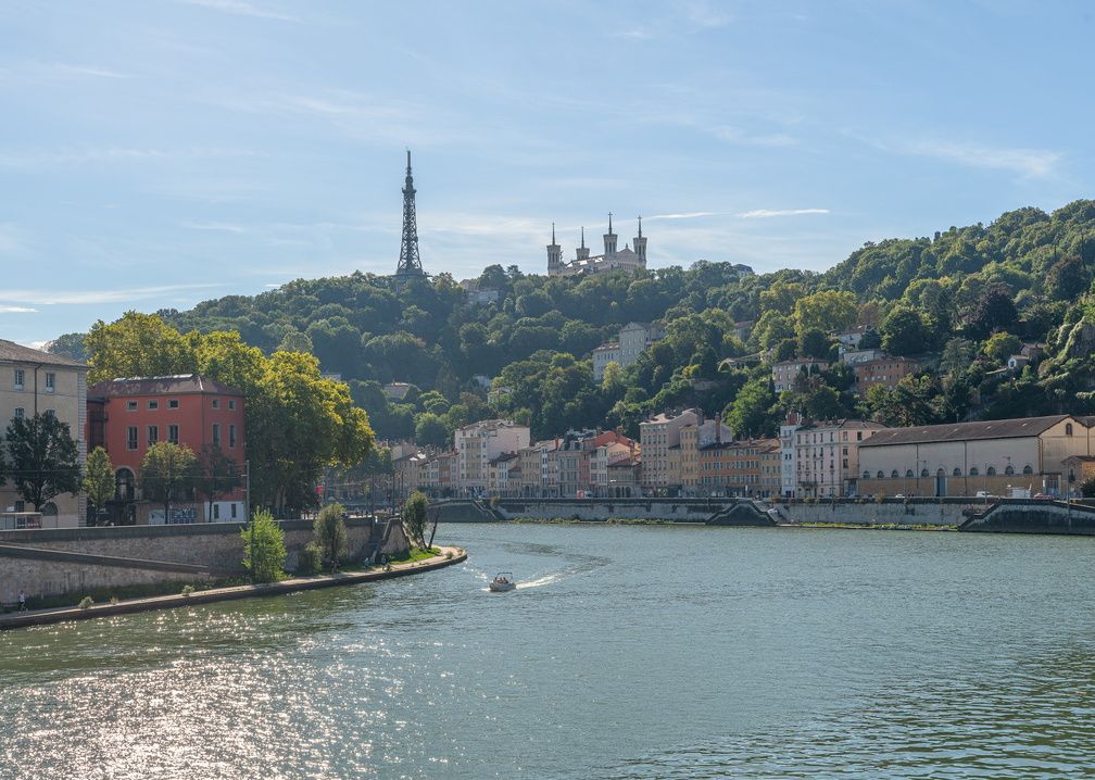 Les bords de Saône, vue sur Fourvière